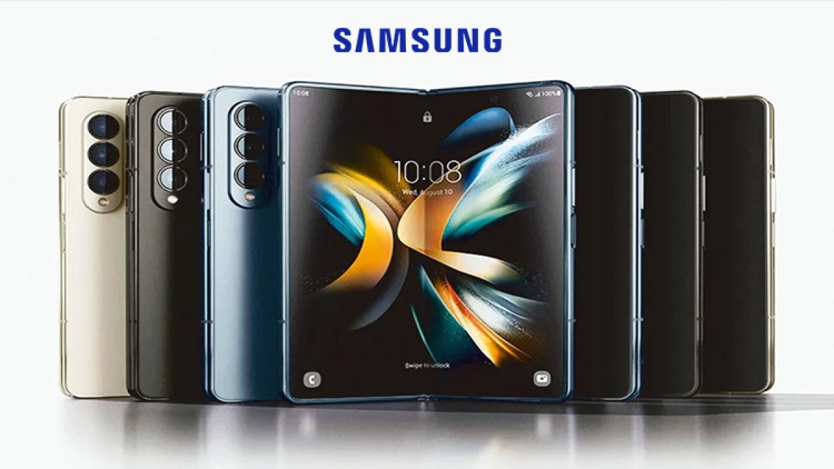 Samsung launched two new foldable phones simultaneously, will get a powerful processor with a great camera.