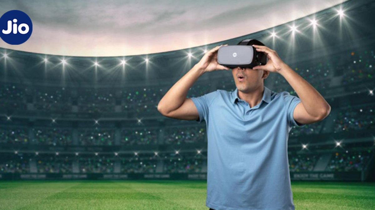 Reliance Jio launches VR headset for Rs.1299: 360 degree view on 100-inch virtual screen, 3-way adjustable strap for comfort.